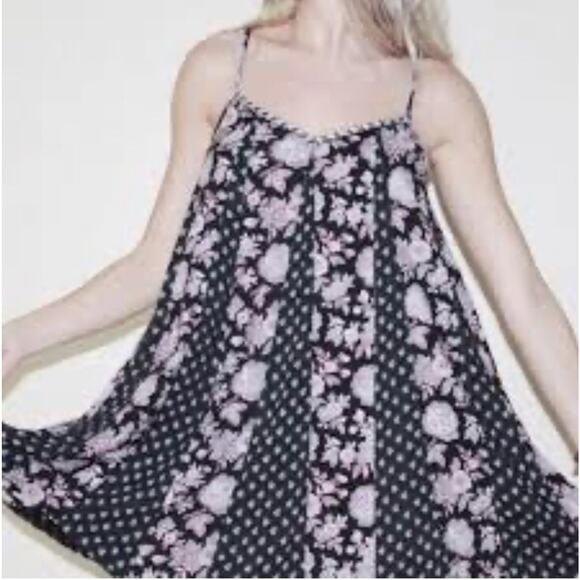 American Eagle Paisley Print Womens Dress‎ Size Small Cross Cross Back - Picture 9 of 9